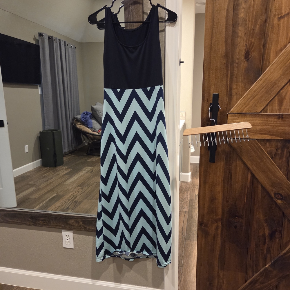 Chevron Patterned Black and Blue Dress
